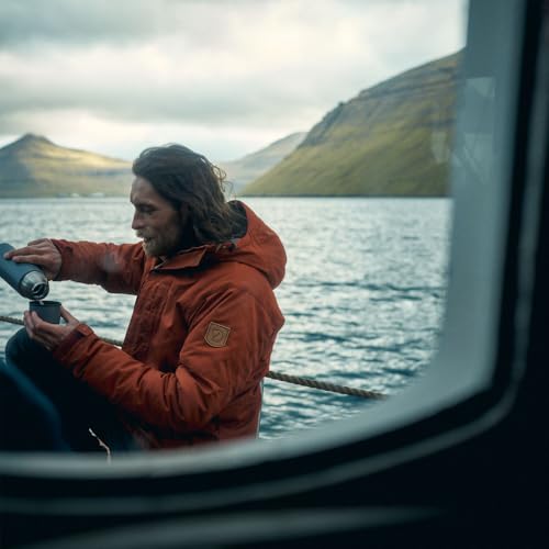 Men's Lightweight Insulated Outdoor Jacket
