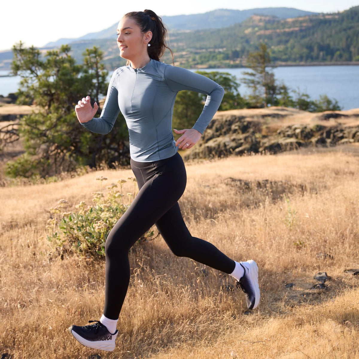 Women's Lightweight Outdoor Tights with Pockets